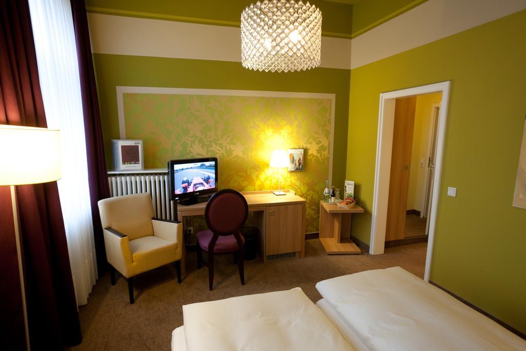 Hotel Schepers Гронау Екстериор снимка