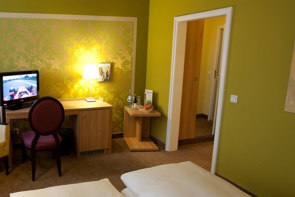 Hotel Schepers Гронау Екстериор снимка